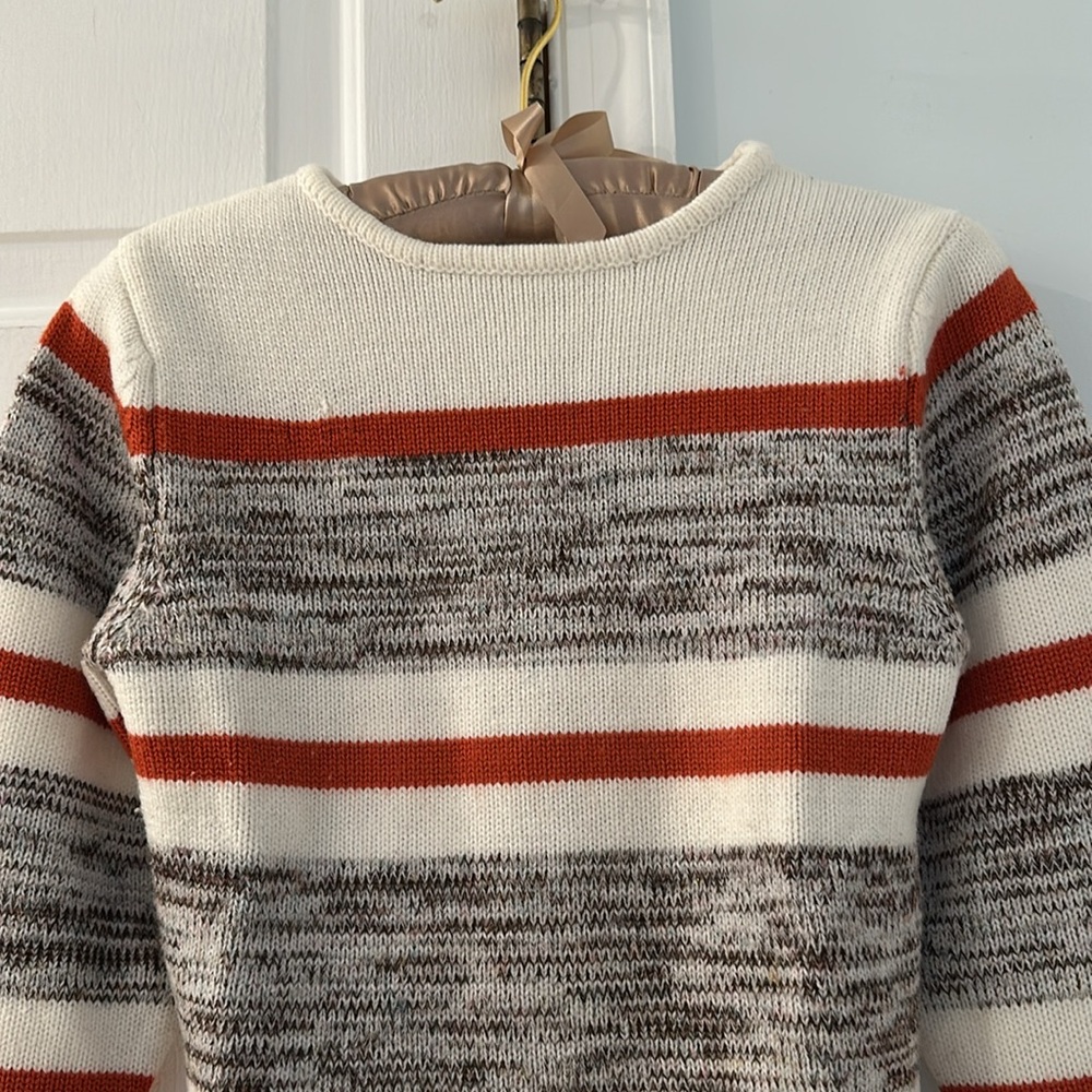Striped Pattern Colorblock Sweater With Flare Sty… - image 2